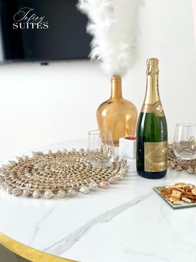 Naturally Suite Calais Bagian luar foto
